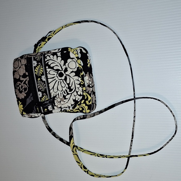 ๐VINTAGE๐ VERA BRADLEY Mini Hipster in Baroque Pattern - Picture 15 of 17